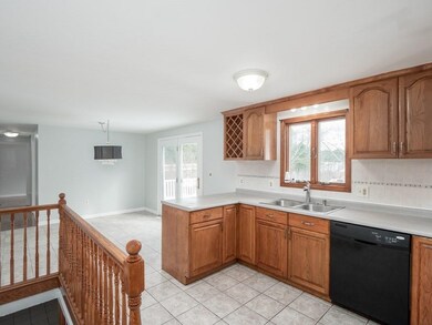 2 Cummings Rd, Tyngsboro, MA 01879 - photo 6