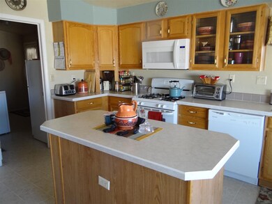 13733 E 54th Dr, Yuma, AZ 85367 - photo 6