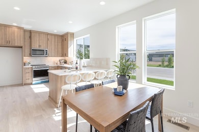 1324 N Meadowglen Ave, Meridian, ID 83642 - photo 7