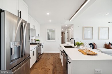 Otto on the Park unit PH11, Philadelphia, PA 19121 - photo 4