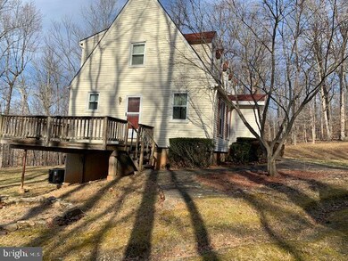 6102 Saints Hill Ln, Broad Run, VA 20137 - photo 2