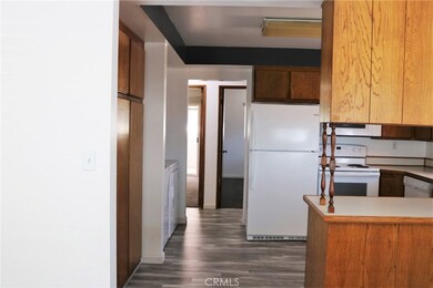 9916 Cedar St, Bellflower, CA 90706 - photo 6