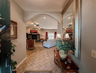 315 N Addison Dr, Hinton, OK 73047 - photo 4