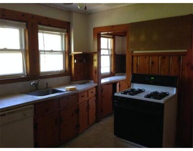 1-3 Woodbine St unit 2, Somerville, MA 02143 - photo 2