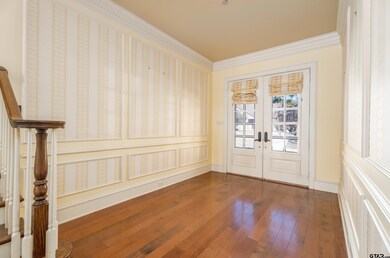 712 Fairmont Dr, Tyler, TX 75701 - photo 4