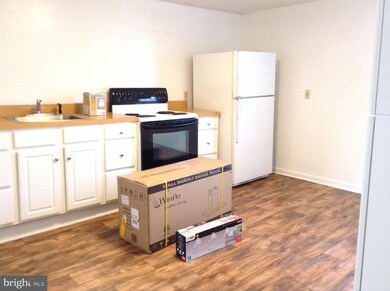 16 Main St unit SECOND FLOOR, Sperryville, VA 22740 - photo 3