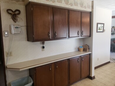 10926 Us Highway 231, Loogootee, IN 47553 - photo 6