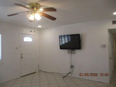 1227 Bois d Arc Dr, El Paso, TX 79925 - photo 4