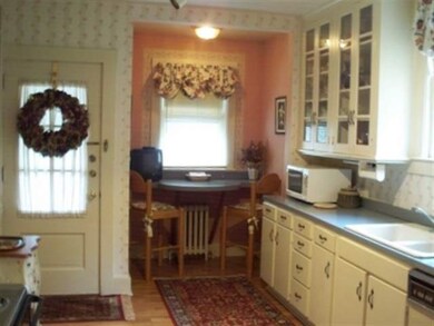 7 Lawrence Ave, Potsdam, NY 13676 - photo 2