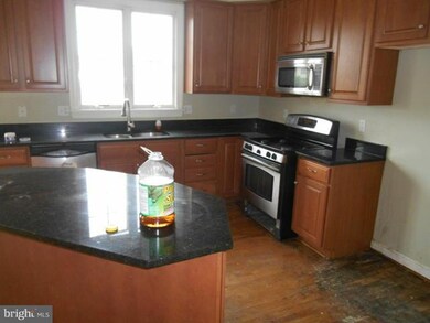 13547 Pulaski Dr, Hagerstown, MD 21742 - photo 6