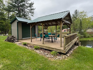 1686 Middle Point Dr, Clement Township, MI 48610 - photo 3