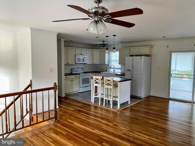 3340 Crumpton S, Laurel, MD 20724 - photo 5