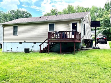 1910 Opal Dr, Greensboro, NC 27403 - photo 2