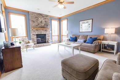 711 Eagle Ridge Rd, Cedar Falls, IA 50613 - photo 4