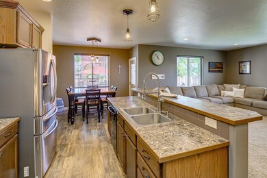 3165-Cascade-059