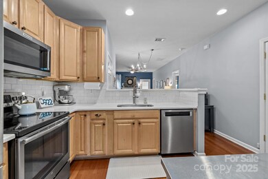 304 Azteca Dr, Matthews, NC 28104 - photo 4