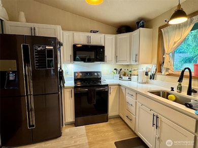 Kitchen recently updated