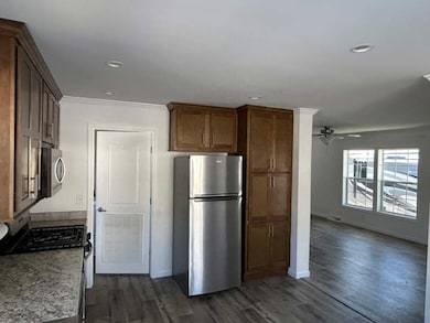 202 Robinhood Dr unit 202RH, Exeter, NH 03833 - photo 4