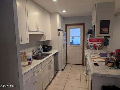 2179--kitchen 2