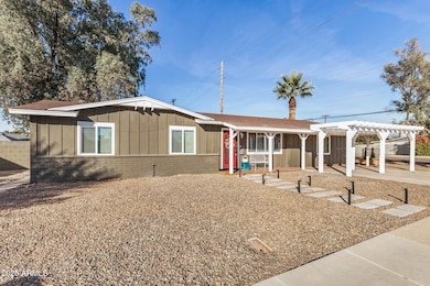 2302 W Berridge Ln, Phoenix, AZ 85015 - photo 2