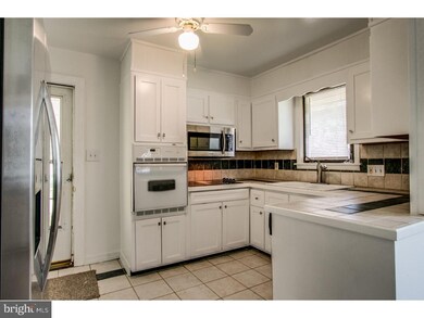 4412 Sharon Dr, Wilmington, DE 19808 - photo 4