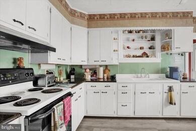 535 March St, Reading, PA 19607 - photo 6