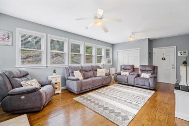 20 Joseph St, Saugus, MA 01906 - photo 5
