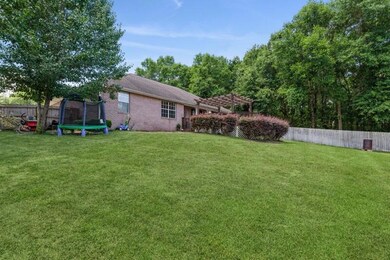 32_108EagleDr_2061_FlexMLS800x600_800x60