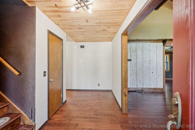 1405 W Huntsville St, Broken Arrow, OK 74011 - photo 5