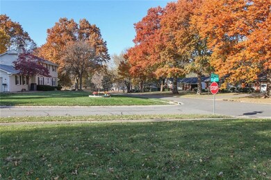 7310 Flint Dr, Shawnee, KS 66203 - photo 6