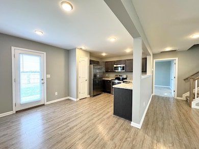 8112 Driftwood Loop, Richmond, KY 40475 - photo 5