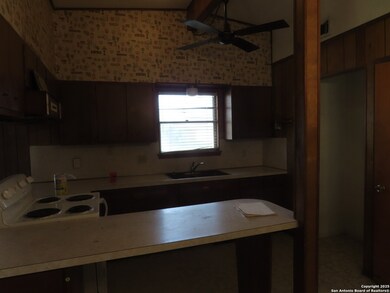 530 Scotty Dr, San Antonio, TX 78227 - photo 6