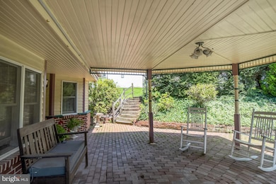 11 E Front St, Jim Thorpe, PA 18229 - photo 6