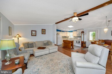 145 Larkspur Ln, Locust Grove, VA 22508 - photo 4