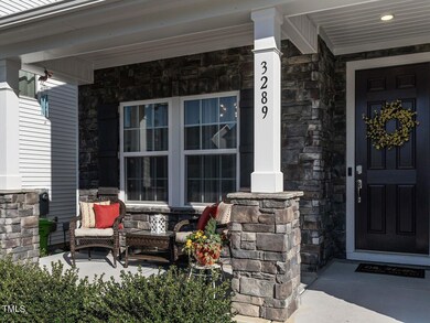 003-1280x960-front-porch