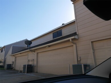 13840 Hollowgreen Dr unit 106, Houston, TX 77082 - photo 4