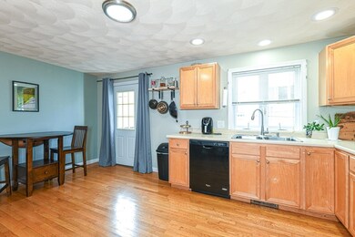 86 W 6th St unit 88, Lowell, MA 01850 - photo 5