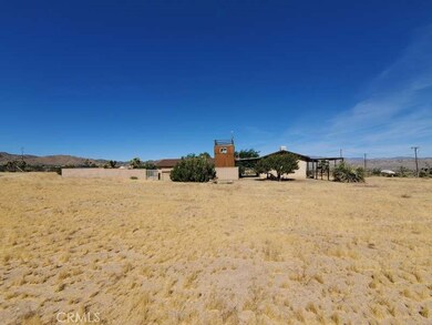 8423 Paradise View Rd, Yucca Valley, CA 92284 - photo 4