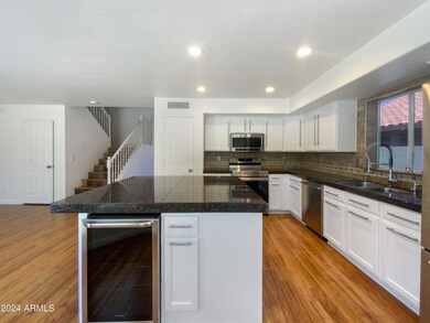 6843 E Laguna Azul Ave, Mesa, AZ 85209 - photo 2