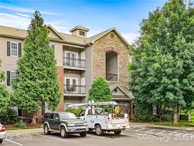 525 Appeldoorn Cir unit 525, Asheville, NC 28803 - photo 4