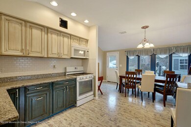 205 Fernwood Dr, Bayville, NJ 08721 - photo 5