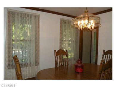 Dining Room - Wood floors- Dining room is adjacent