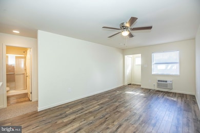 1334 W Wyomissing Ct unit X, Reading, PA 19609 - photo 3