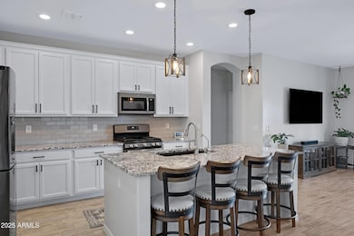1364 W Spine Tree Ave-15