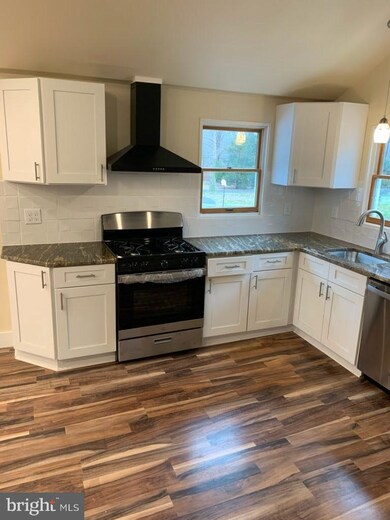 1405 N Tuckahoe Rd, Williamstown, NJ 08094 - photo 4