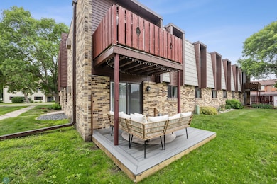 801 32nd Ave N unit A102, Fargo, ND 58102 - photo 2