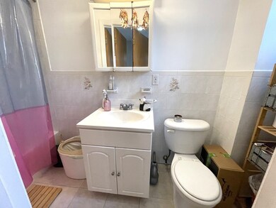 5 Cedar Square unit 2, Cambridge, MA 02140 - photo 5