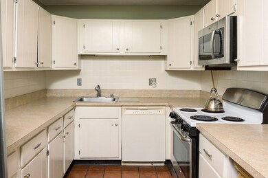 Tall Oaks Village unit 705, South Weymouth, MA 02190 - photo 7