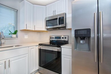 11 Greentree St_U106_004