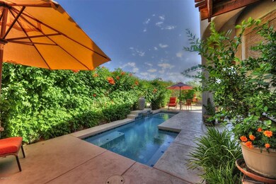 017_Pool